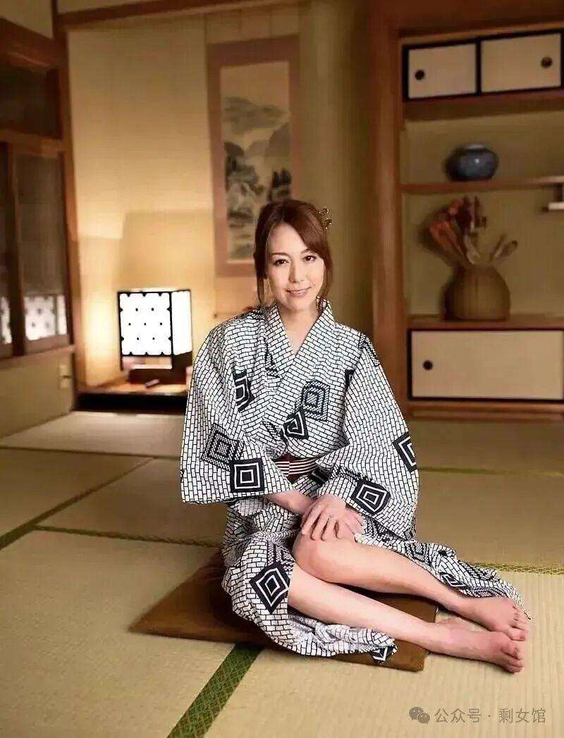 优酷影视夜宵档轻松片单手机追剧快刷合集